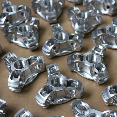6061 Alloy Aluminium CNC Machining Parts Sandblasting Anodizing Silver Surface Finish