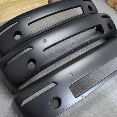 Plastic Reaction Injection Molding Big Automotive Parts Deburring Painting Surface Finish