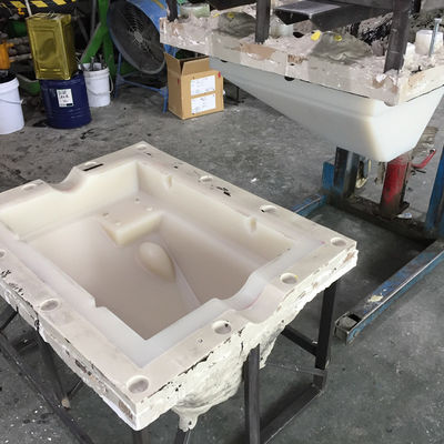 Large Cover Reaction Injection Molding Parts RIM Polyurethane Material ISO 9001 Certified